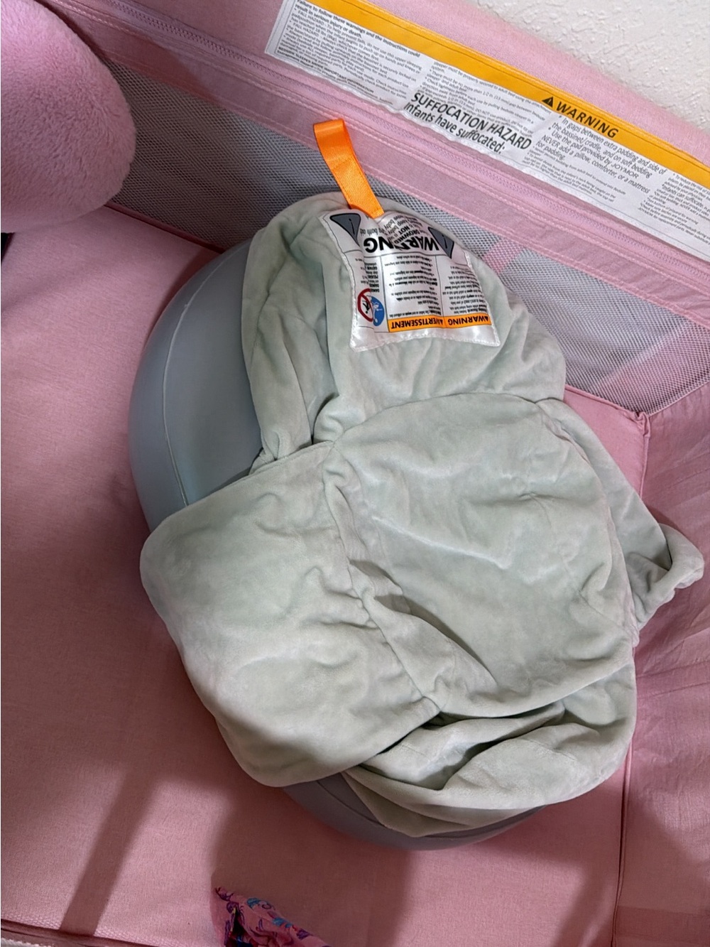 Boon puff+ baby bath